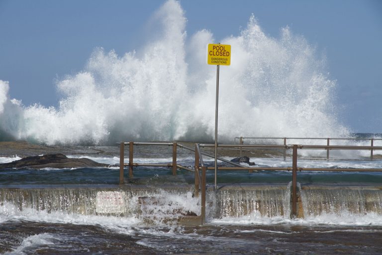 Contact - North Curl Curl Surf Life Saving Club